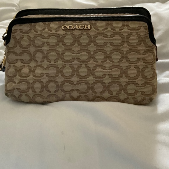 Coach Card Case - Picture 1 of 3